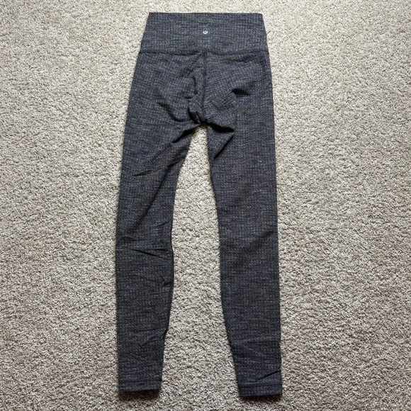 Lululemon Wunder Under Hi-Rise Tight *28" - Picture 3 of 5